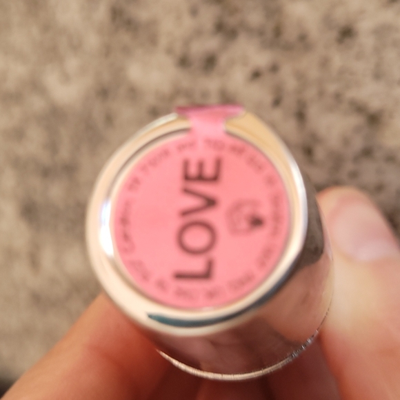 BedHead Lipstick - Love - Picture 5 of 5